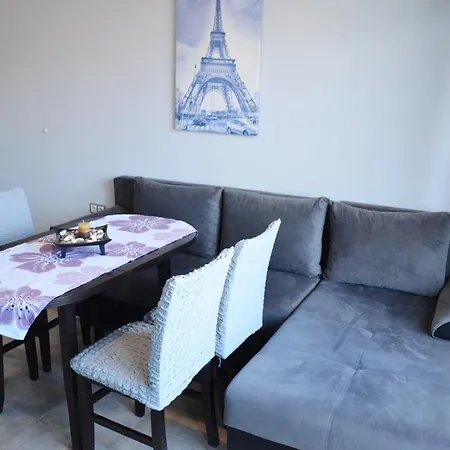 Apartament Ivanovi *